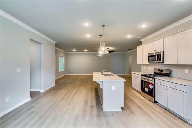 3904 Shelleydale Drive, Powder Springs, GA 30127
