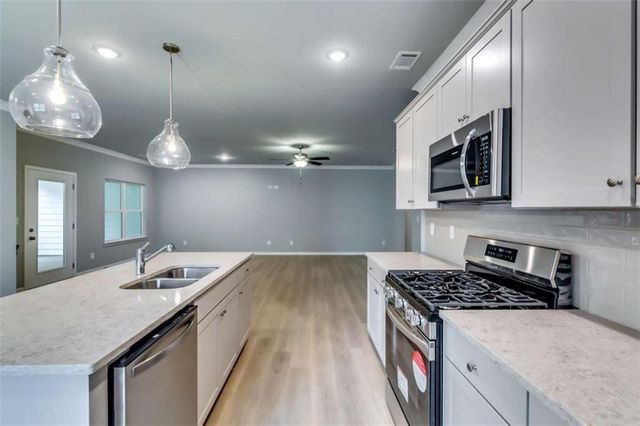 3904 Shelleydale Drive, Powder Springs, GA 30127
