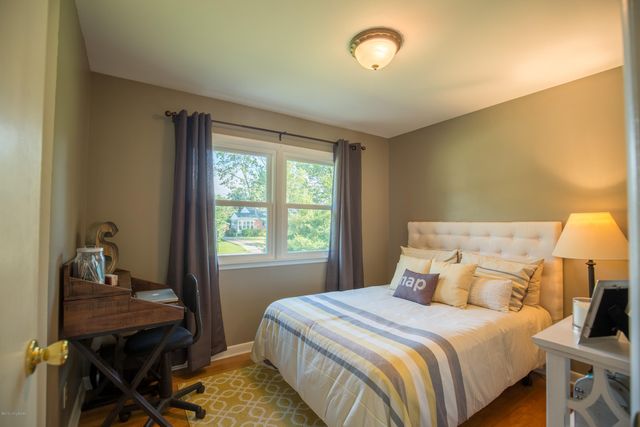 4311 Kinloch Rd, Louisville, KY 40207