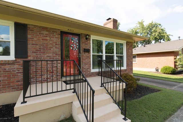 4311 Kinloch Rd, Louisville, KY 40207