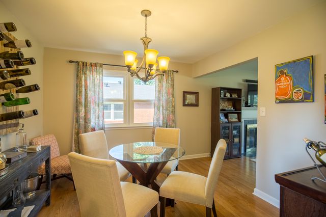 4311 Kinloch Rd, Louisville, KY 40207