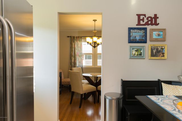 4311 Kinloch Rd, Louisville, KY 40207