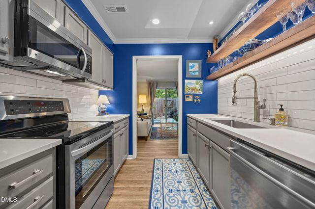 13 Hartford Court, Durham, NC 27707