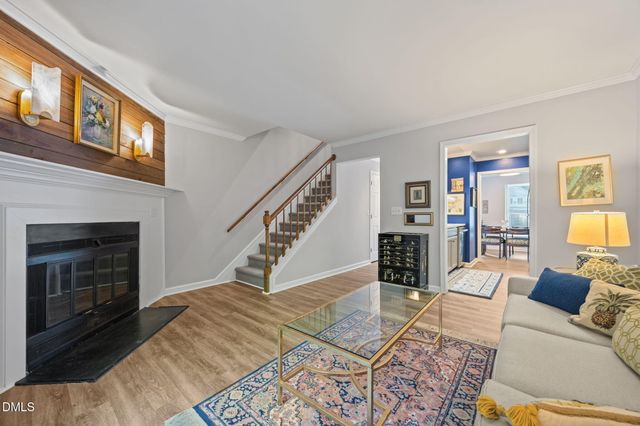 13 Hartford Court, Durham, NC 27707