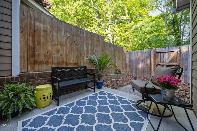 13 Hartford Court, Durham, NC 27707