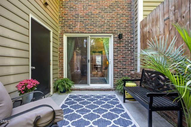 13 Hartford Court, Durham, NC 27707