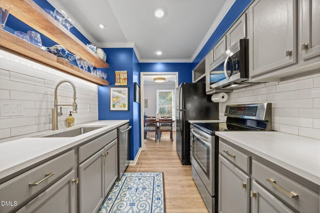 13 Hartford Court, Durham, NC 27707