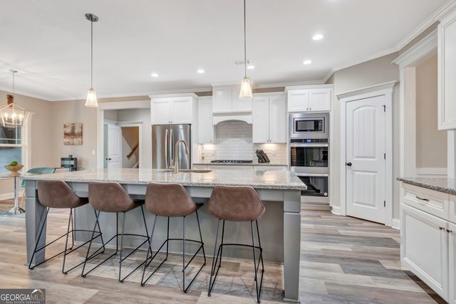 158 Gordon Oaks Way, Moreland, GA 30259