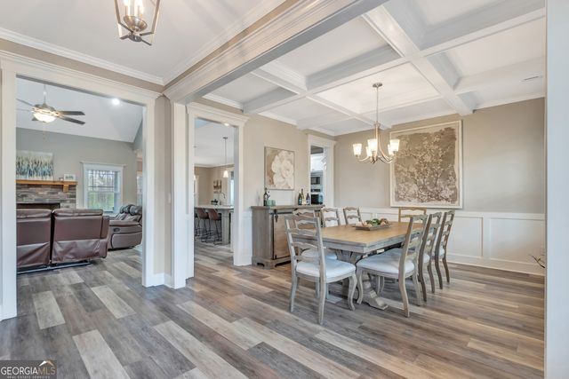 158 Gordon Oaks Way, Moreland, GA 30259