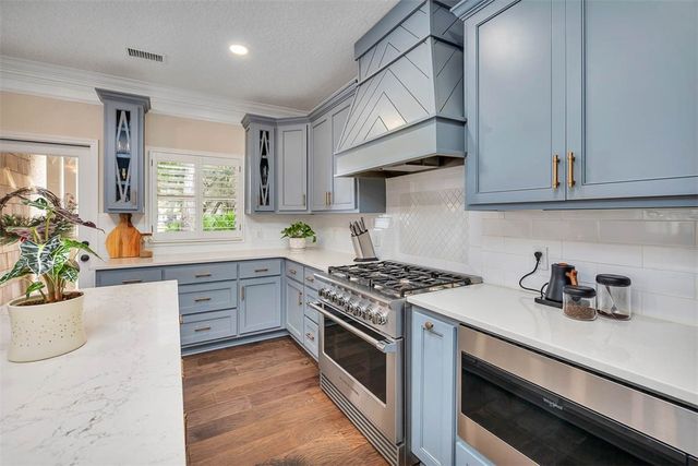 258 Saint James Ave, St Simons Island, GA 31522