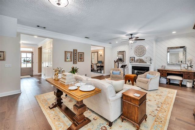 258 Saint James Ave, St Simons Island, GA 31522