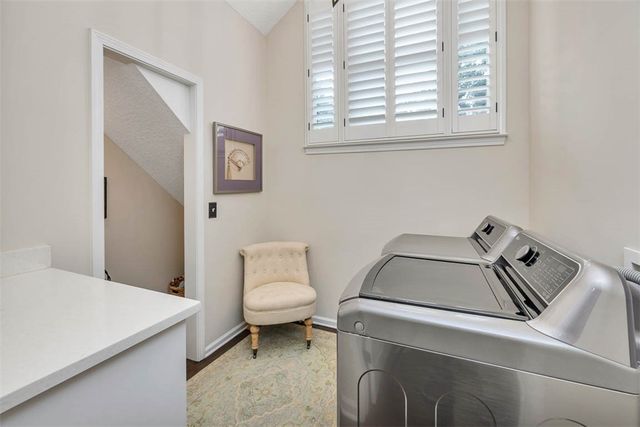 258 Saint James Ave, St Simons Island, GA 31522