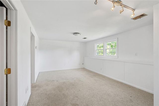 11709 E 77th Terrace, Raytown, MO 64138