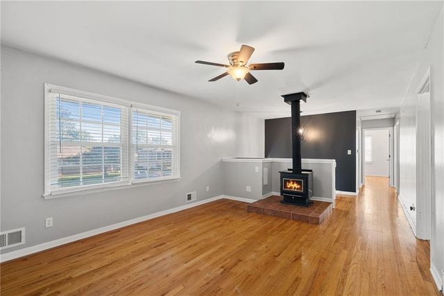 11709 E 77th Terrace, Raytown, MO 64138