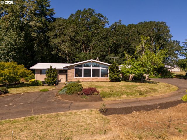3375 EAGLE CREST Rd Nw, Salem, OR 97304