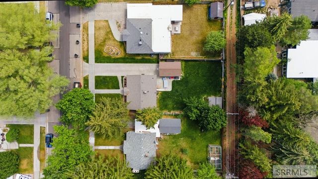 224 E 24th Street, Idaho Falls, ID 83404