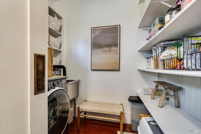 230 E Napa St, Sonoma, CA 95476