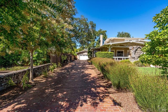 230 E Napa St, Sonoma, CA 95476