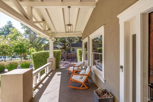 230 E Napa St, Sonoma, CA 95476