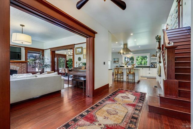 230 E Napa St, Sonoma, CA 95476