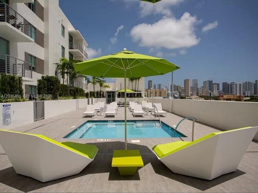 1000 NW 7th St 310, Miami, FL 33136