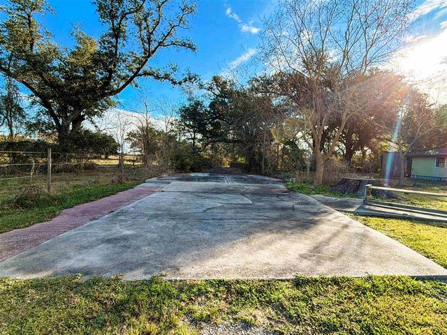 965 W Main Street, Hackberry, LA 70645