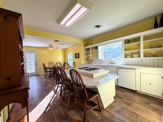 965 W Main Street, Hackberry, LA 70645