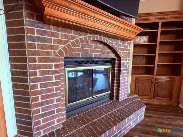 868 Shannon Lane, Port Lavaca, TX 77979