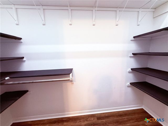 868 Shannon Lane, Port Lavaca, TX 77979