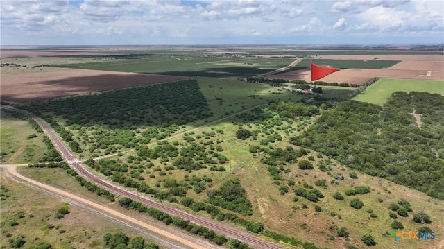 868 Shannon Lane, Port Lavaca, TX 77979