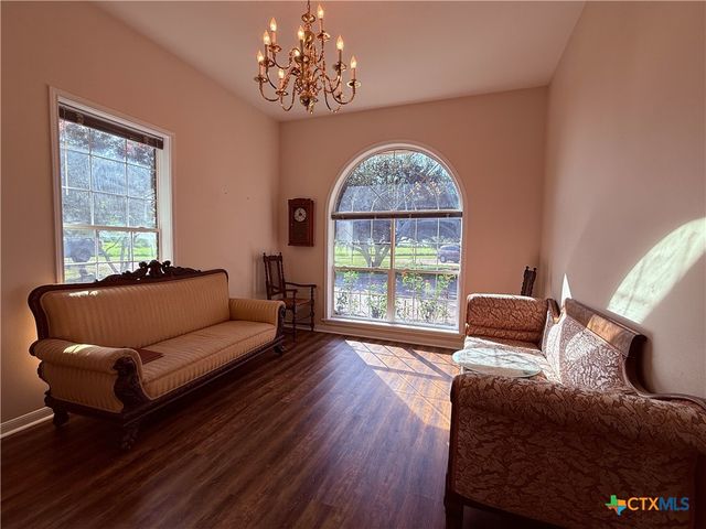 868 Shannon Lane, Port Lavaca, TX 77979