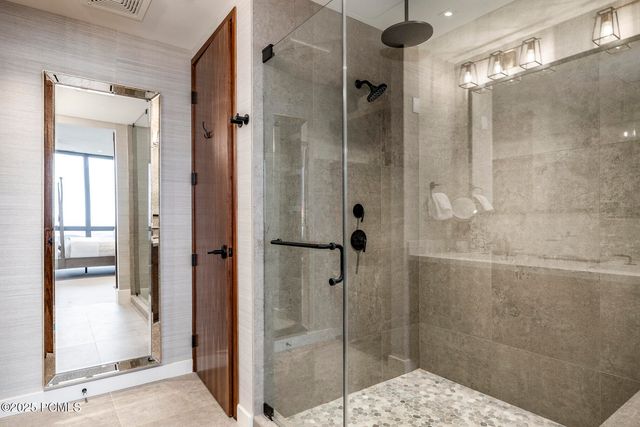 7677 Village Way 503, Park City, UT 84060