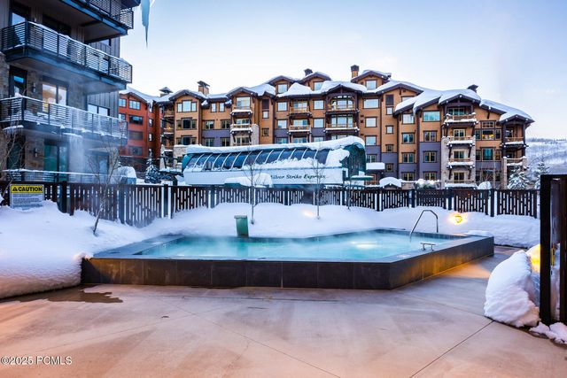 7677 Village Way 503, Park City, UT 84060