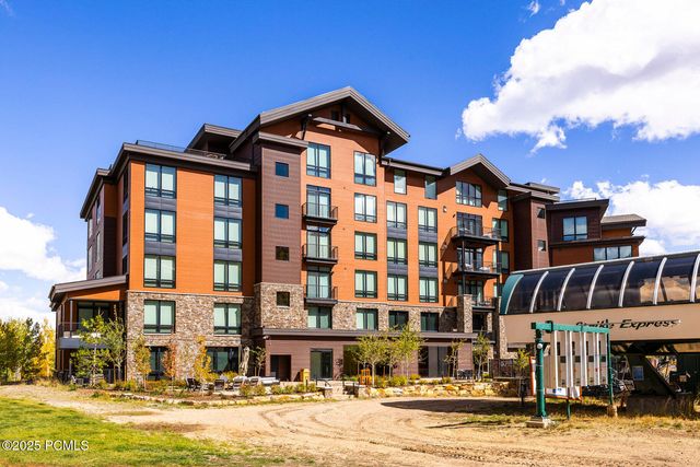 7677 Village Way 503, Park City, UT 84060