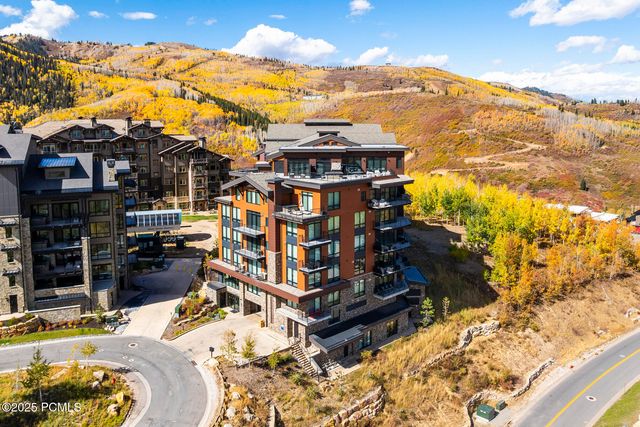 7677 Village Way 503, Park City, UT 84060