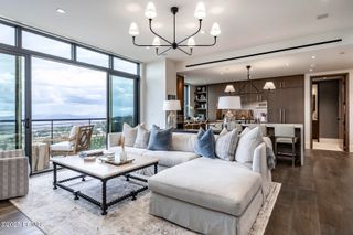 7677 Village Way 503, Park City, UT 84060