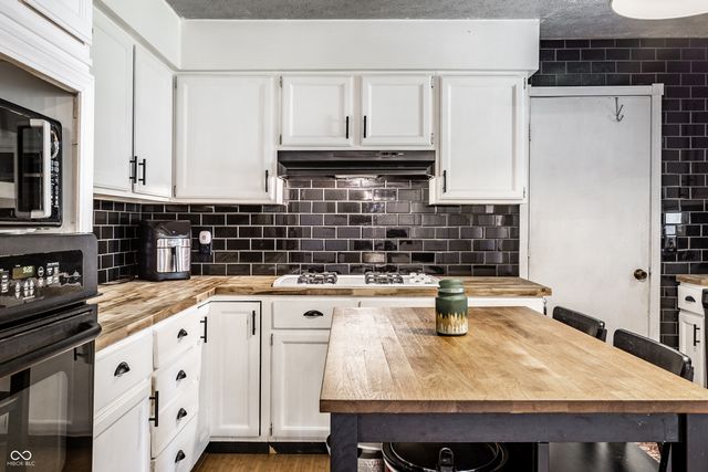 17319 Joliet Road, Westfield, IN 46074