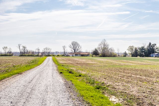 17319 Joliet Road, Westfield, IN 46074