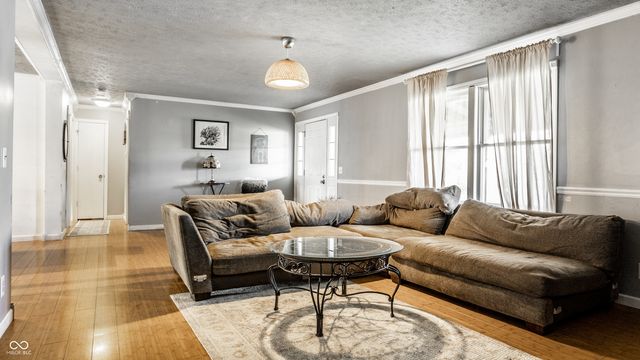 17319 Joliet Road, Westfield, IN 46074