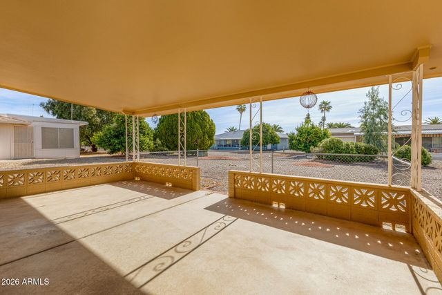 9625 W BRIARWOOD Circle N, Sun City, AZ 85351