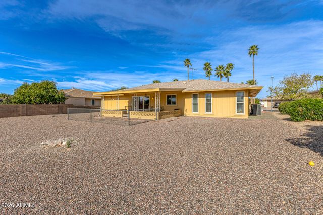 9625 W BRIARWOOD Circle N, Sun City, AZ 85351