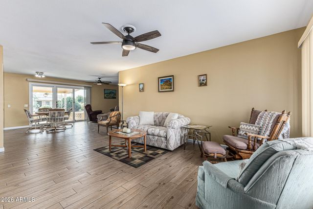 9625 W BRIARWOOD Circle N, Sun City, AZ 85351