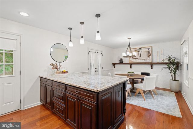 2232 MILITARY RD, Arlington, VA 22207