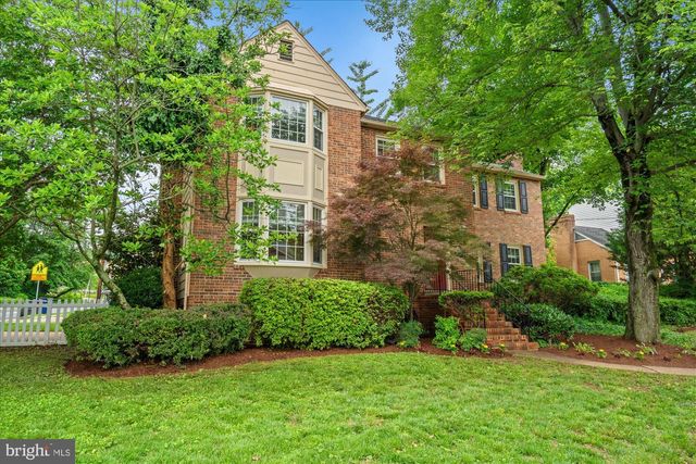 2232 MILITARY RD, Arlington, VA 22207