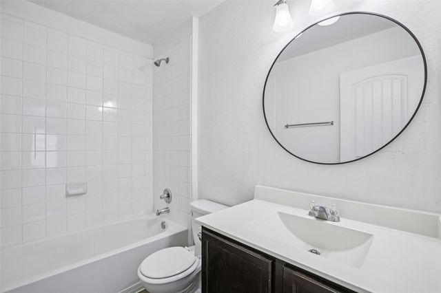 221 Alpha, Kyle, TX 78640