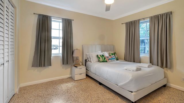 802 N J Street, Lake Worth Beach, FL 33460