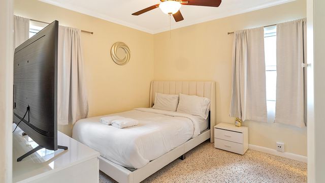 802 N J Street, Lake Worth Beach, FL 33460