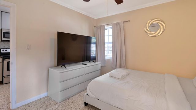 802 N J Street, Lake Worth Beach, FL 33460