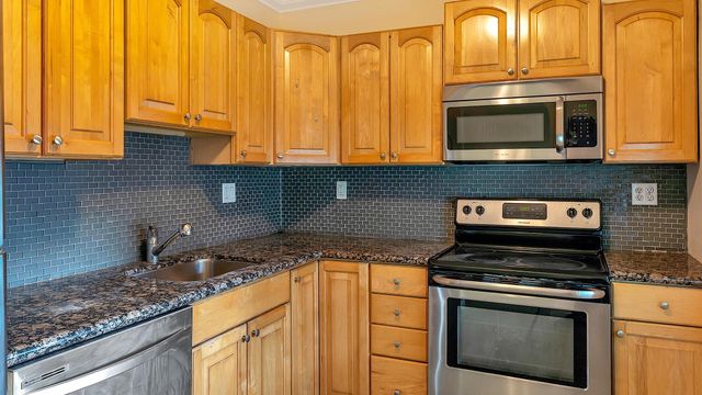 802 N J Street, Lake Worth Beach, FL 33460