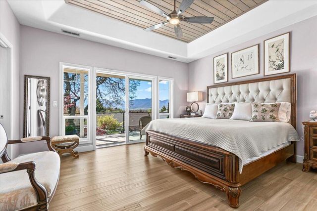 3910 Cherry Lane, Medford, OR 97504